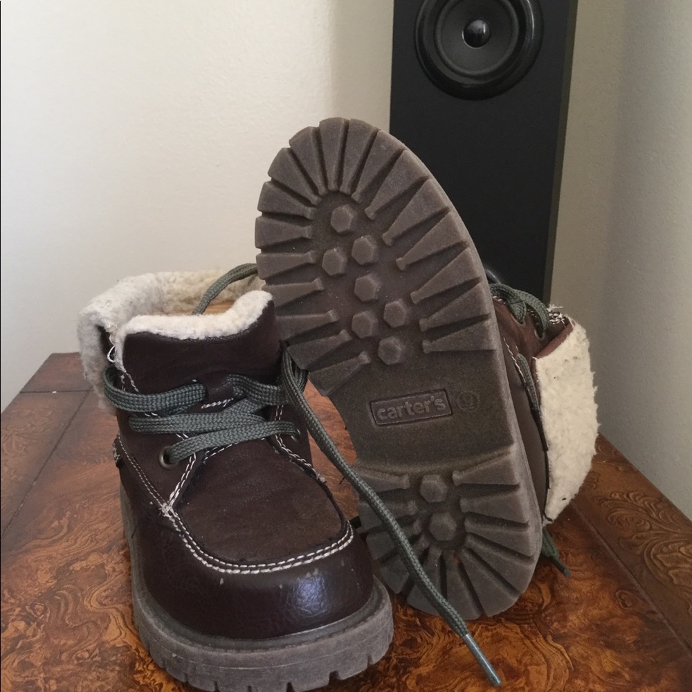 Kids carters Winter Boots - Picture 4 of 5